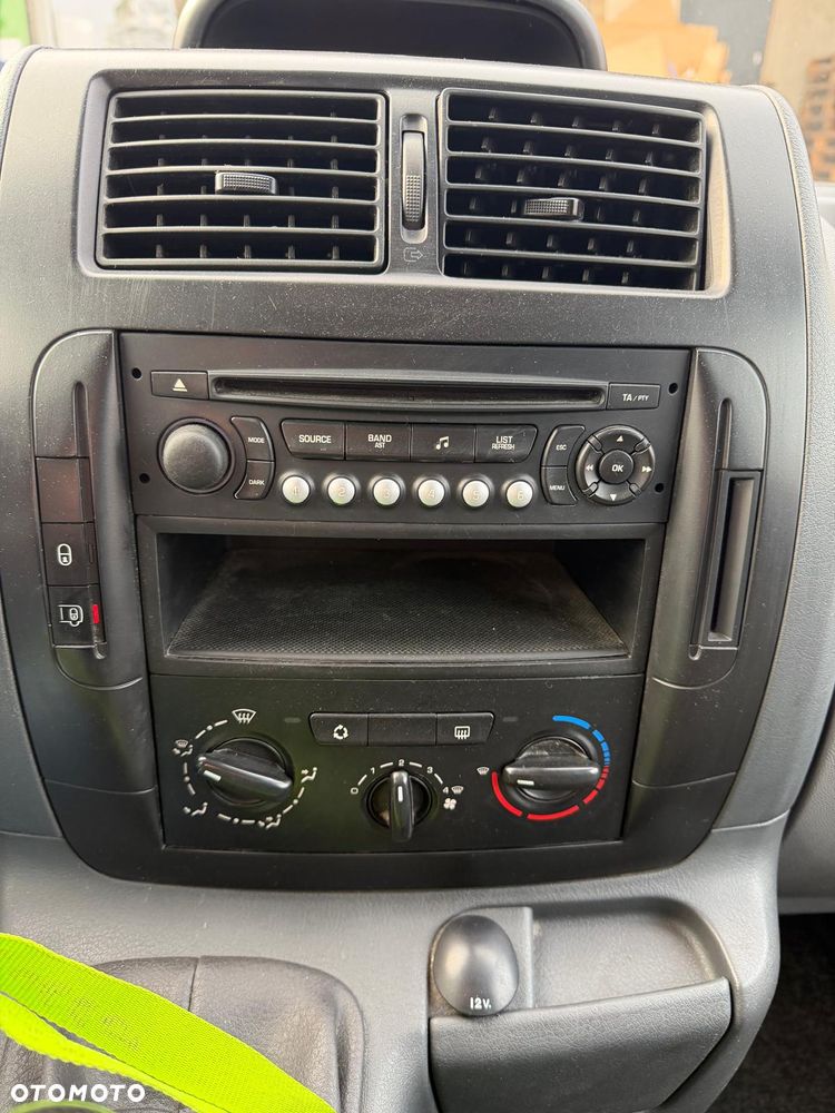 Peugeot Expert II L2H1 - 10