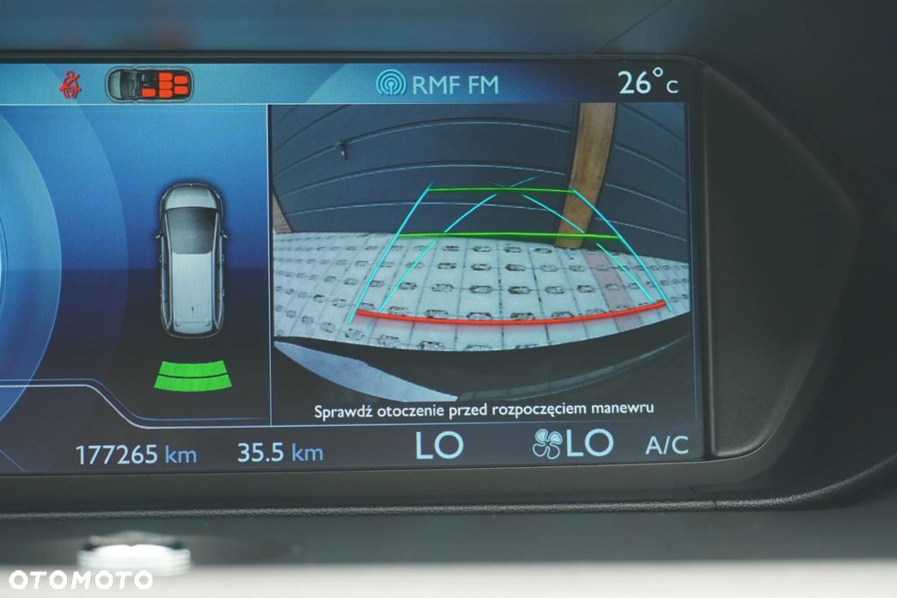 Citroën C4 Grand Picasso e-HDi 115 Exclusive - 23
