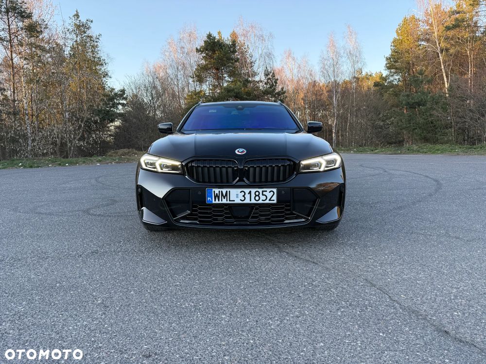 BMW Seria 3 330d xDrive - 2
