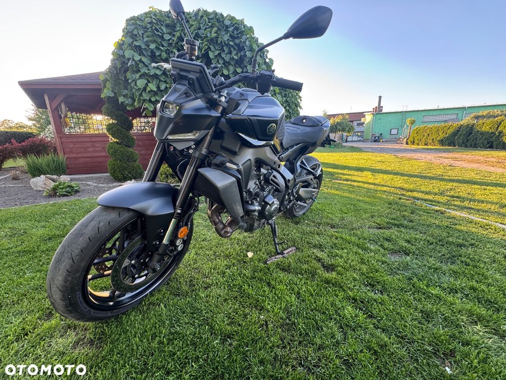 Yamaha MT - 21