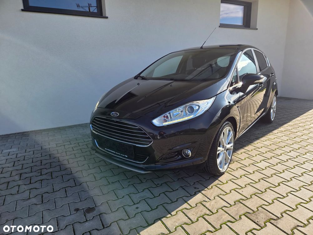 Ford Fiesta - 2