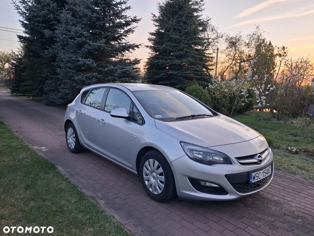 Opel Astra - 2