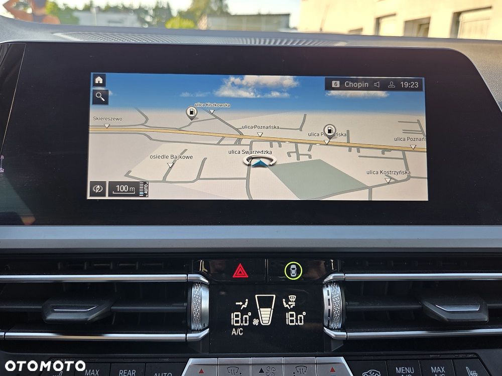 BMW Seria 3 318d MHEV Advantage - 23