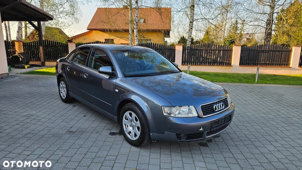 Audi A4 Limousine 2 - 1