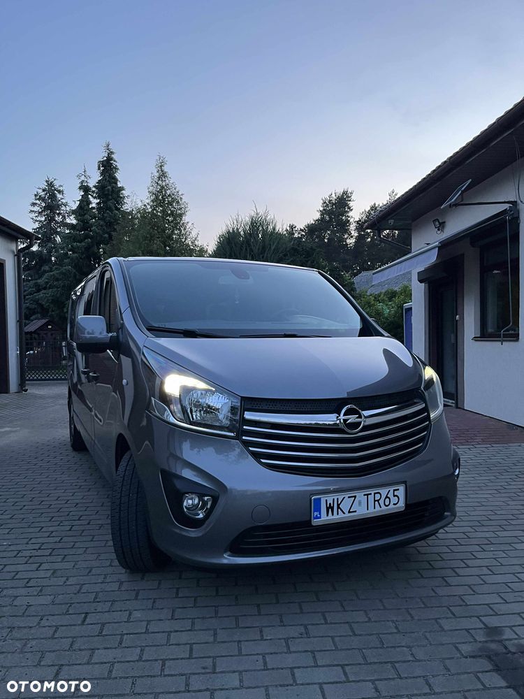Opel Vivaro - 8