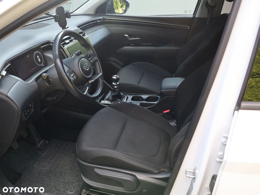 Hyundai Tucson 1.6 T-GDi Executive 2WD - 11