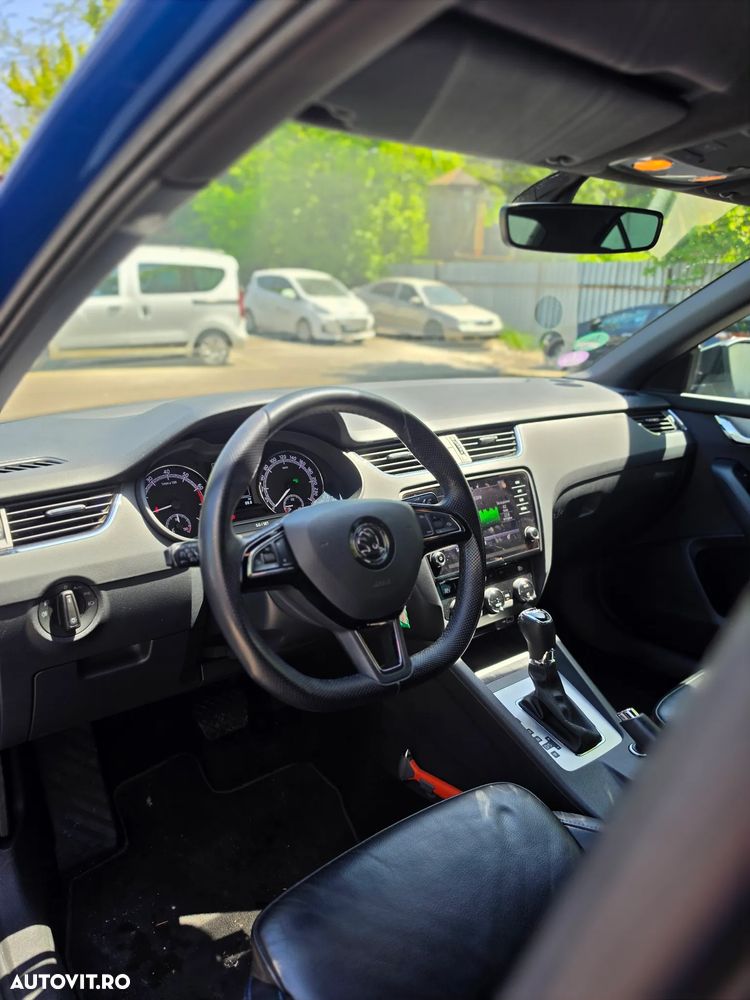 Skoda Octavia 1.5 TSI DSG Style - 6