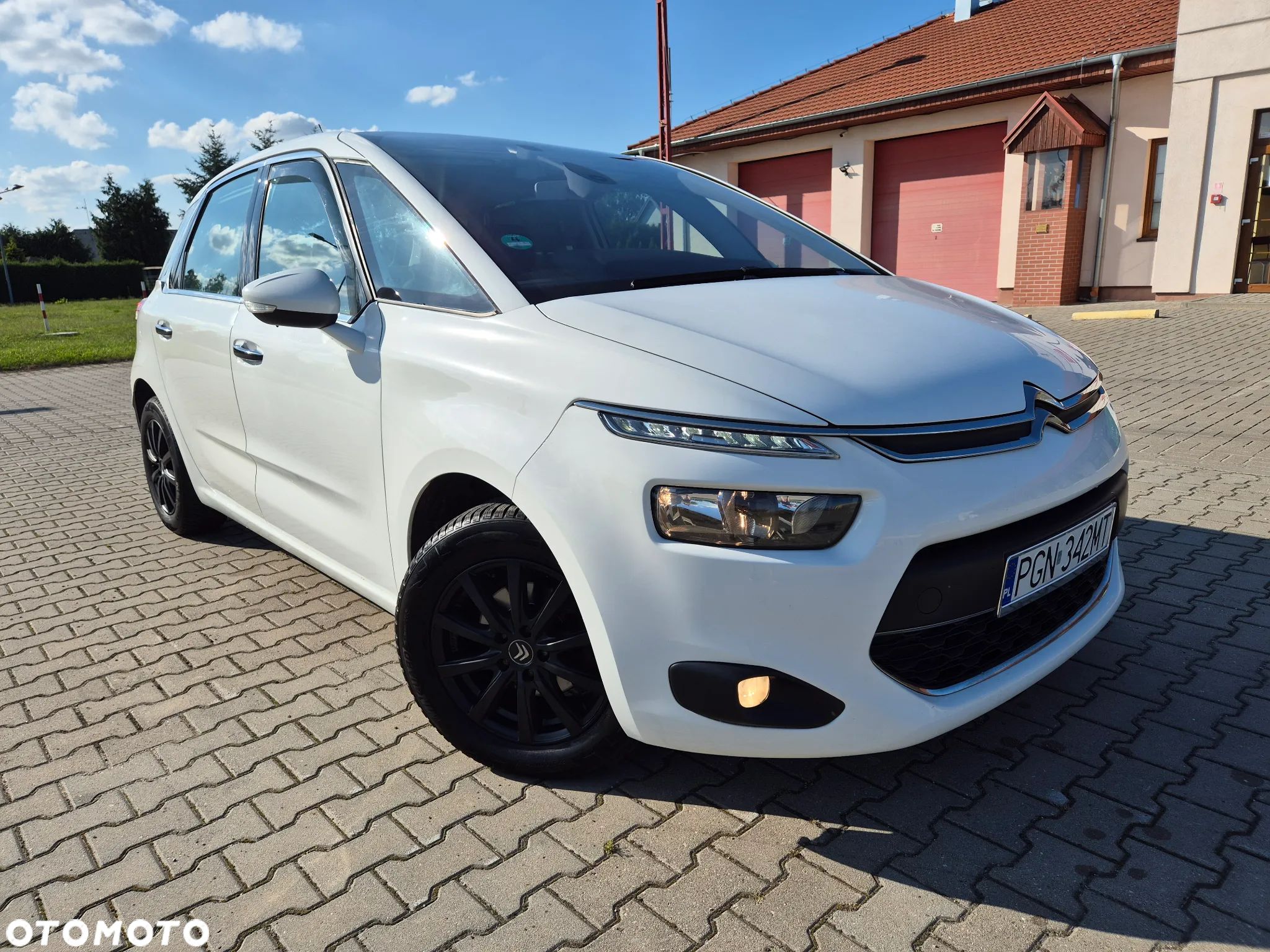 Citroën C4 Picasso e-HDi 115 Business Class - 1