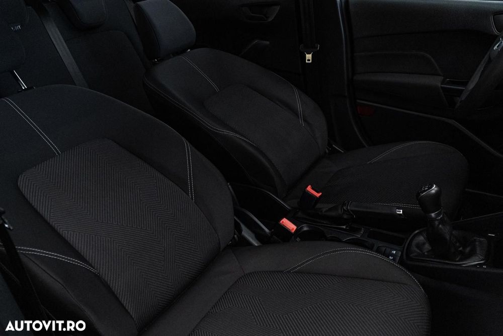 Ford Fiesta 1.1 Trend Connected - 30