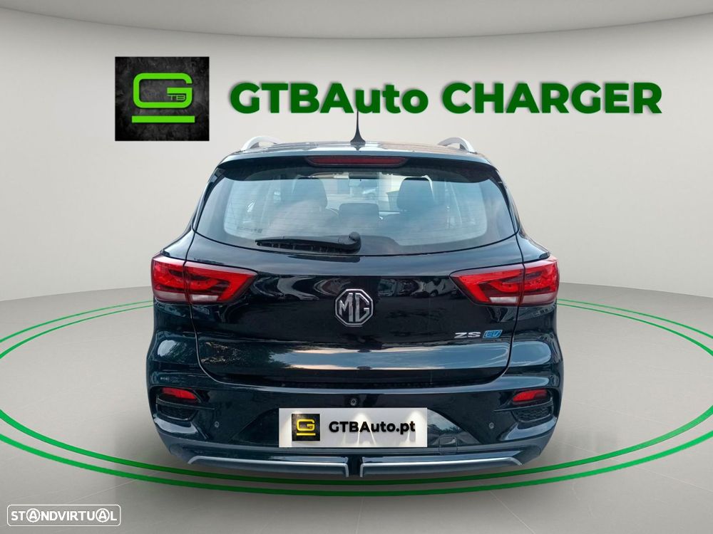 MG ZS - 17