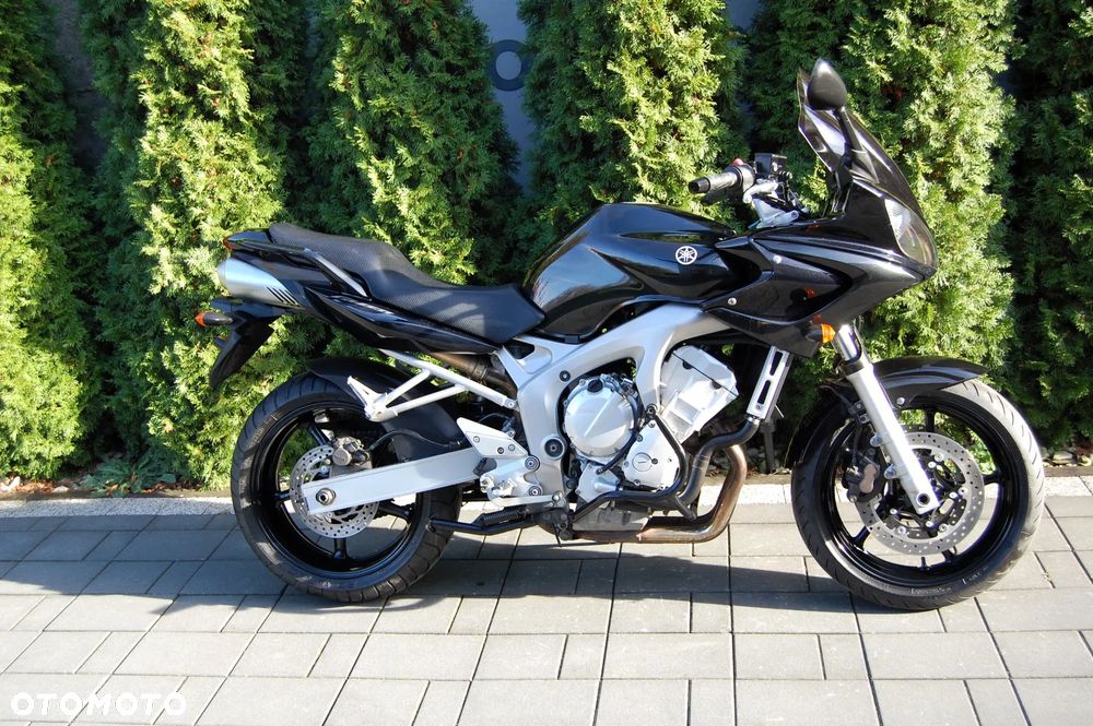 Yamaha FZ6 - 2