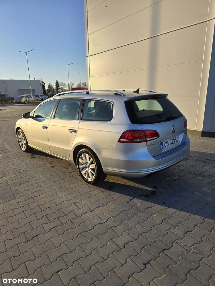Volkswagen Passat 1.6 TDI Comfortline - 3