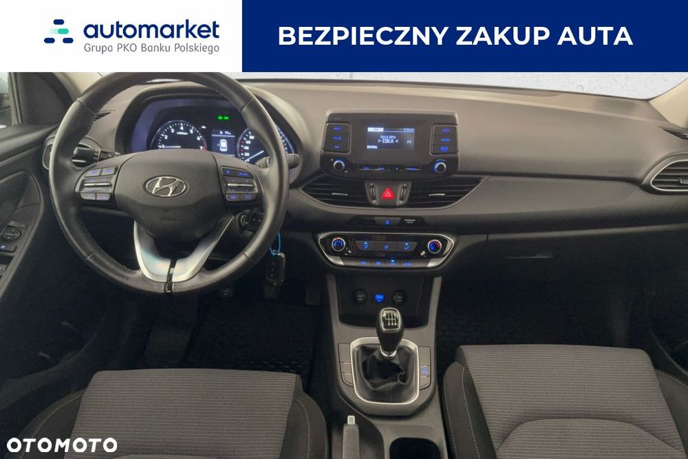 Hyundai i30 1.5 DPI Classic + - 6