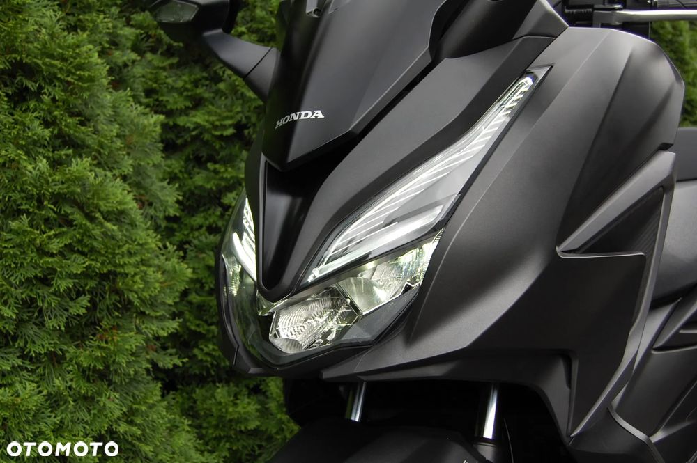 Honda NSS - 9