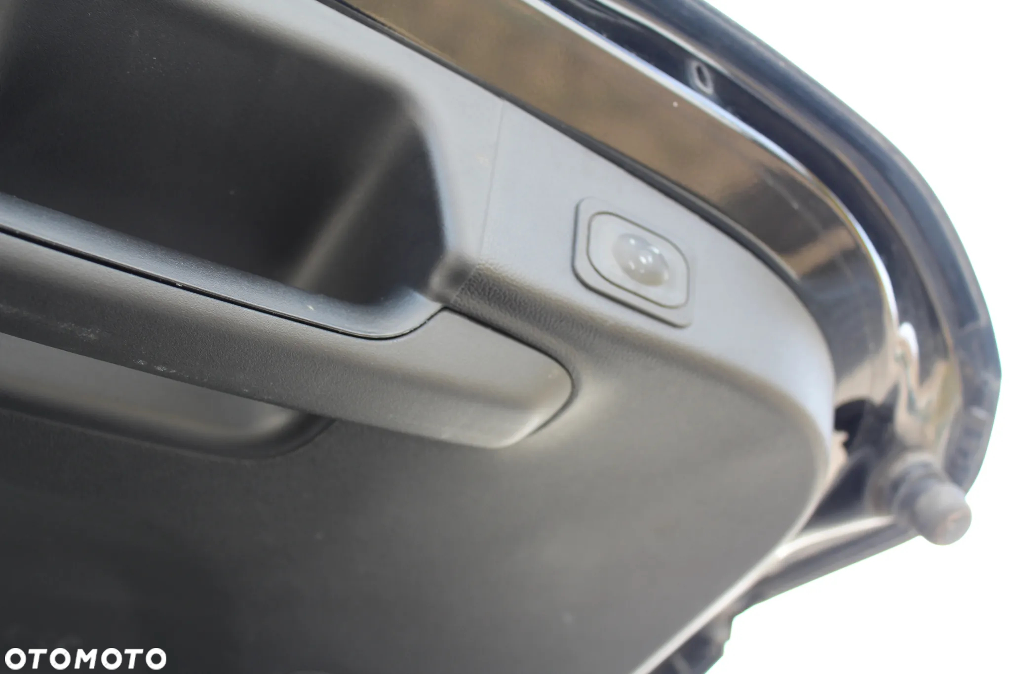 Ford Focus 2.0 EcoBlue Start-Stopp-System TITANIUM - 31