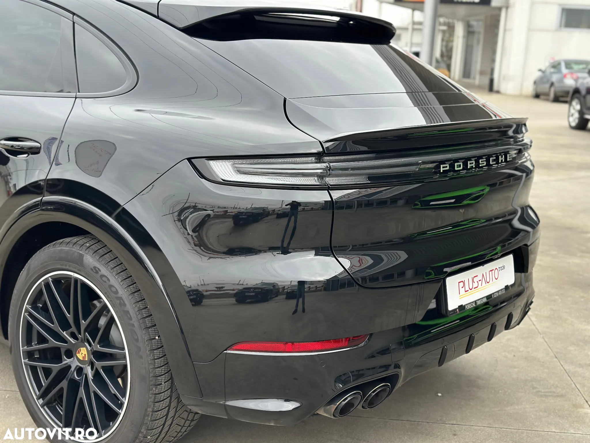 Porsche Cayenne Coupe Standard - 13