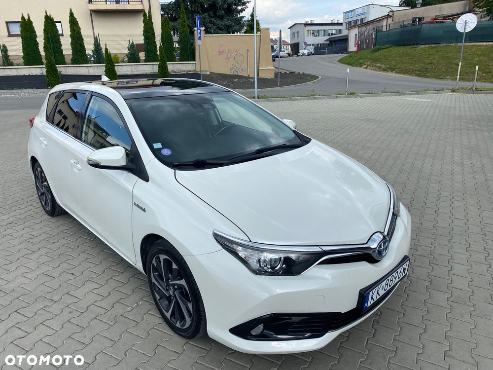 Toyota Auris 1.8 Executive - 33
