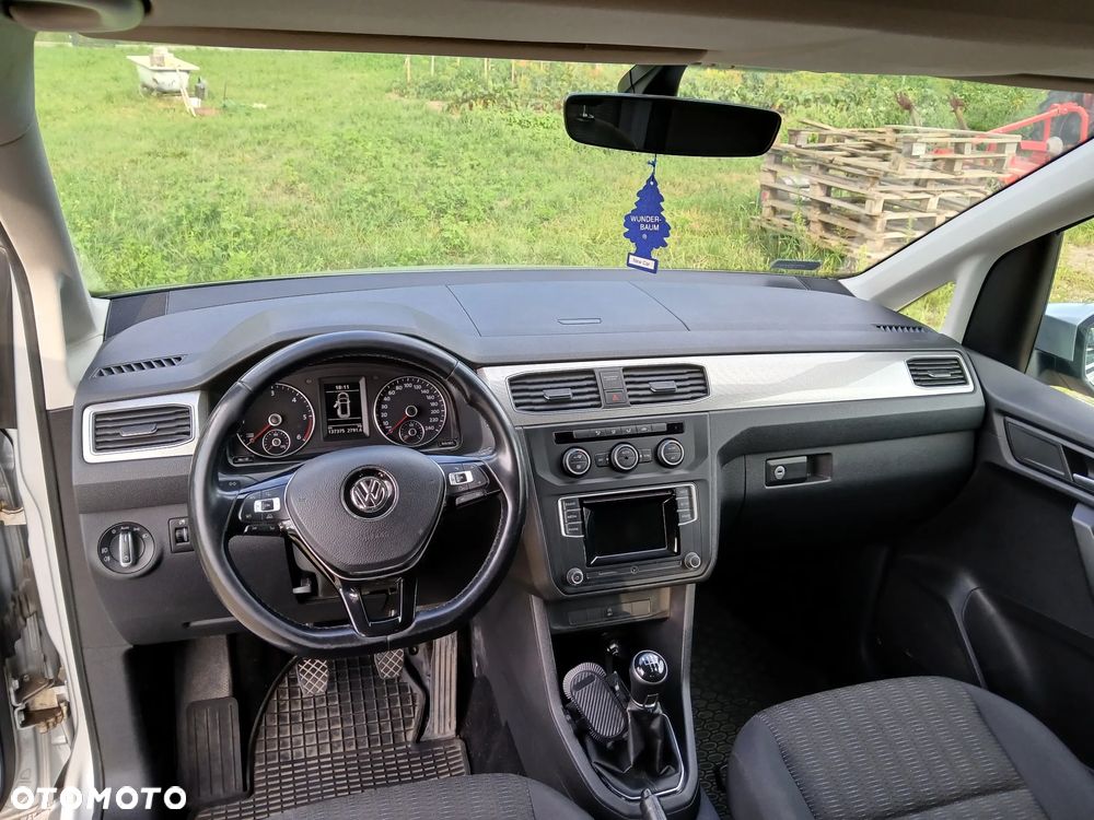 Volkswagen Caddy 2.0 TDI Comfortline - 14