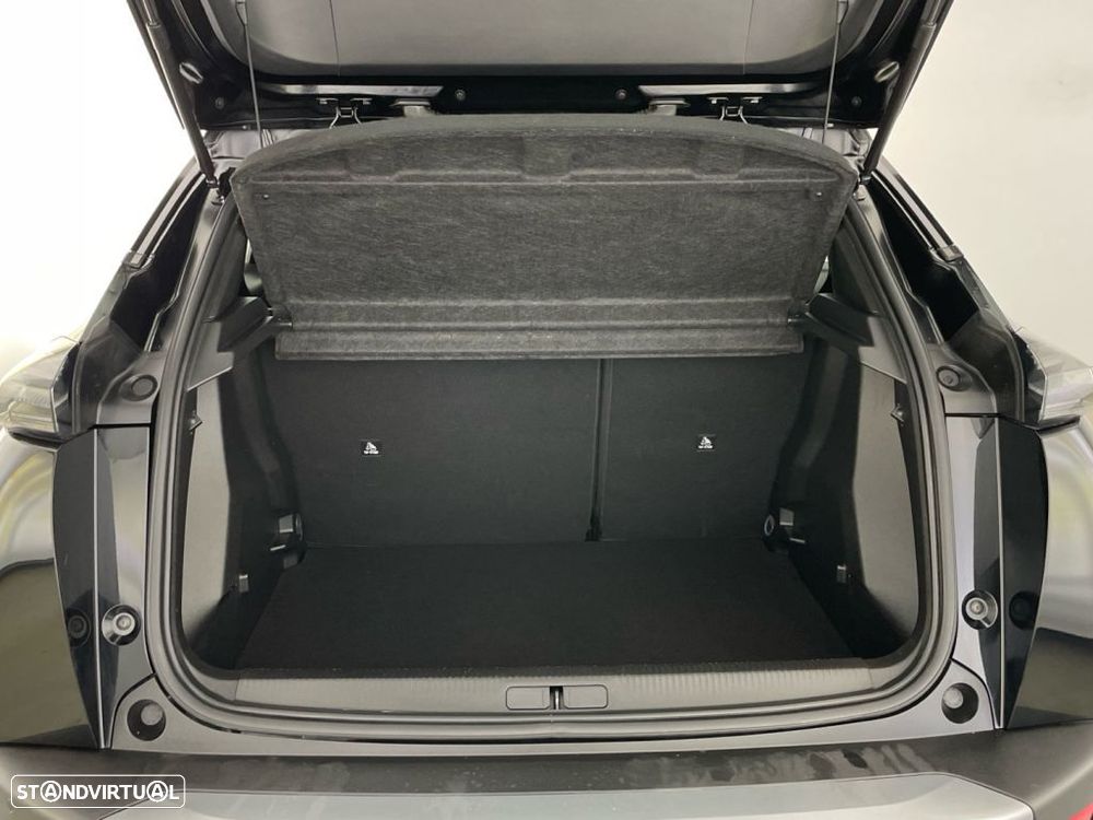 Peugeot 2008 1.2 PureTech Active - 13