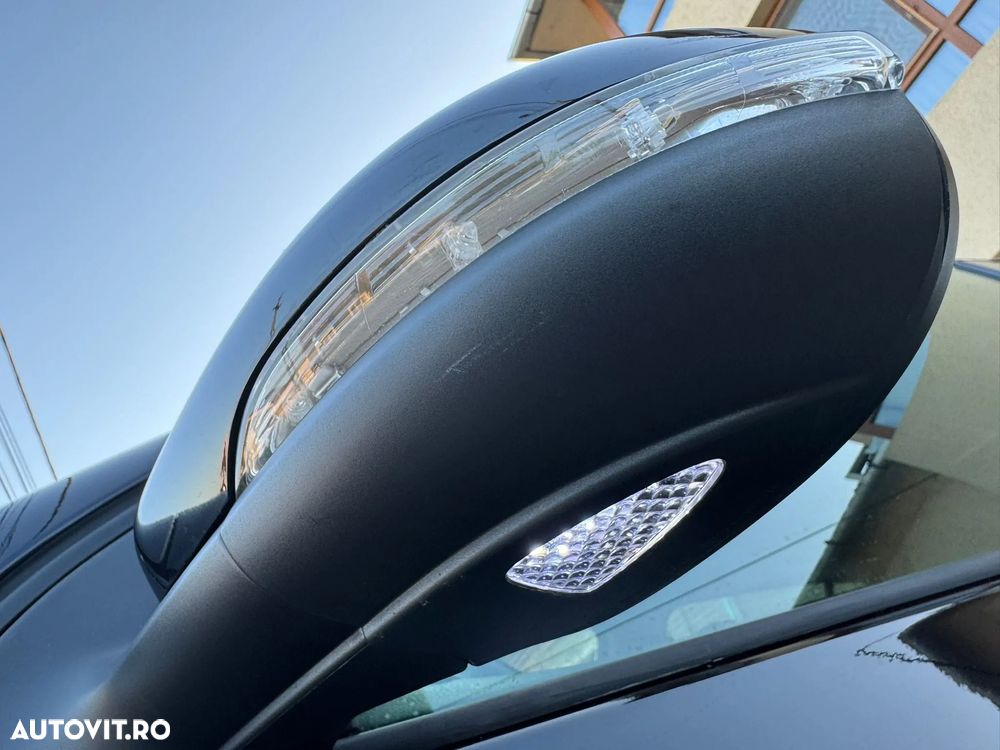 Volkswagen Golf R 2.0 TSI Motion DSG - 14