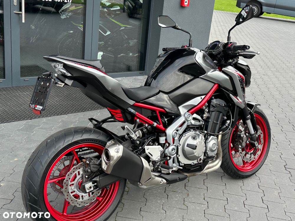 Kawasaki Z 900 - 6