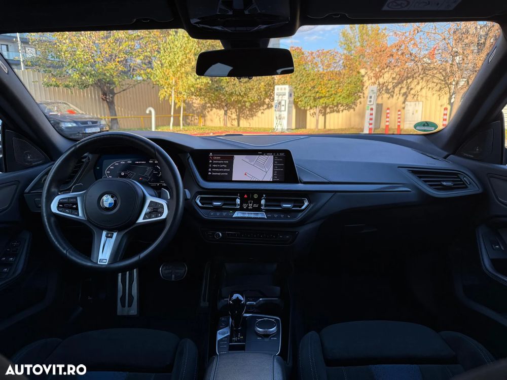 BMW M2 M235i xDrive - 33