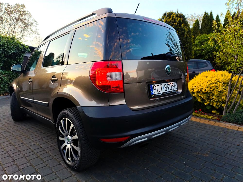 Skoda Yeti 1.2 TSI Experience PLUS EDITION - 23