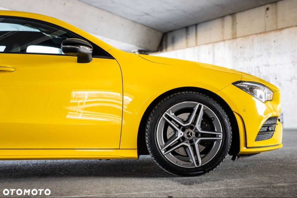 Mercedes-Benz CLA 200 AMG Line 7G-DCT - 30