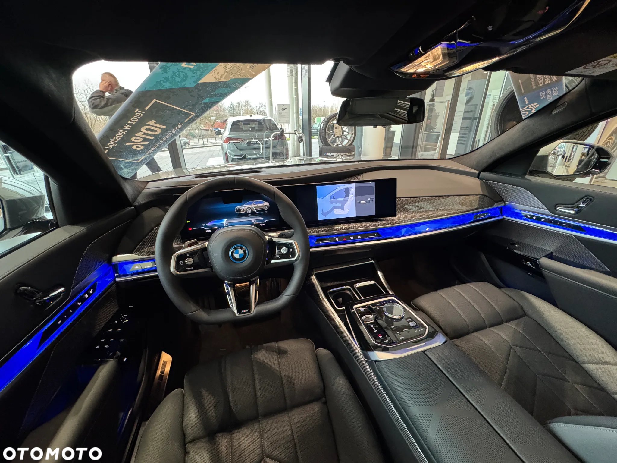 BMW i7 xDrive60 - 18