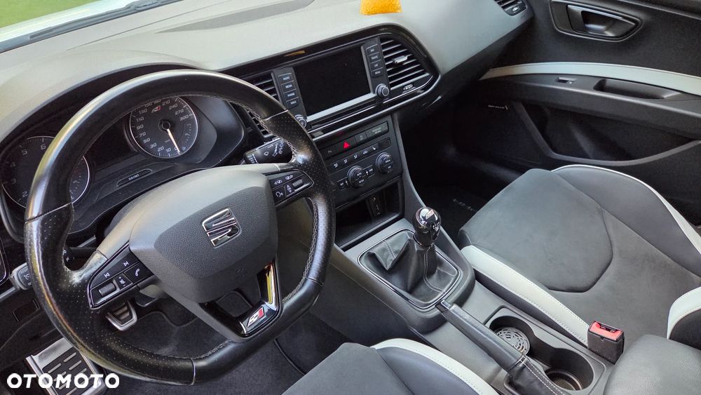 Seat Leon Sportstourer 2.0 TSI Cupra S&S 280 - 14