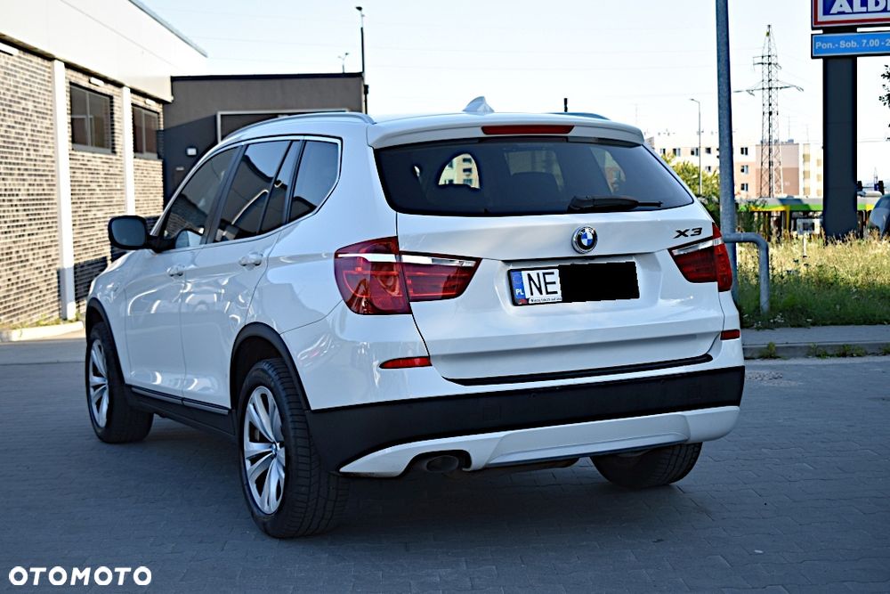 BMW X3 xDrive20d - 17