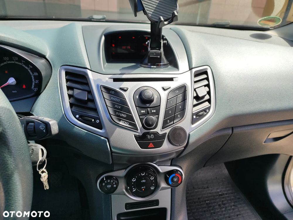 Ford Fiesta 1.25 Silver X Plus - 18