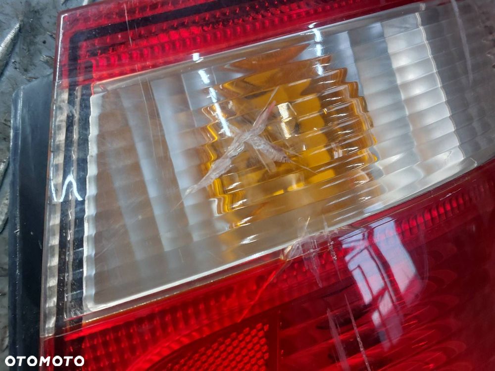 LAMPA LEWY TYŁ + PRAWY TYŁ NISSAN ALMERA N16 LIFT SEDAN - 8