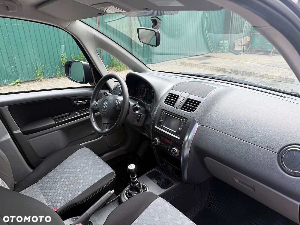 Suzuki SX4 2.0 DDiS 4x4 Style - 5