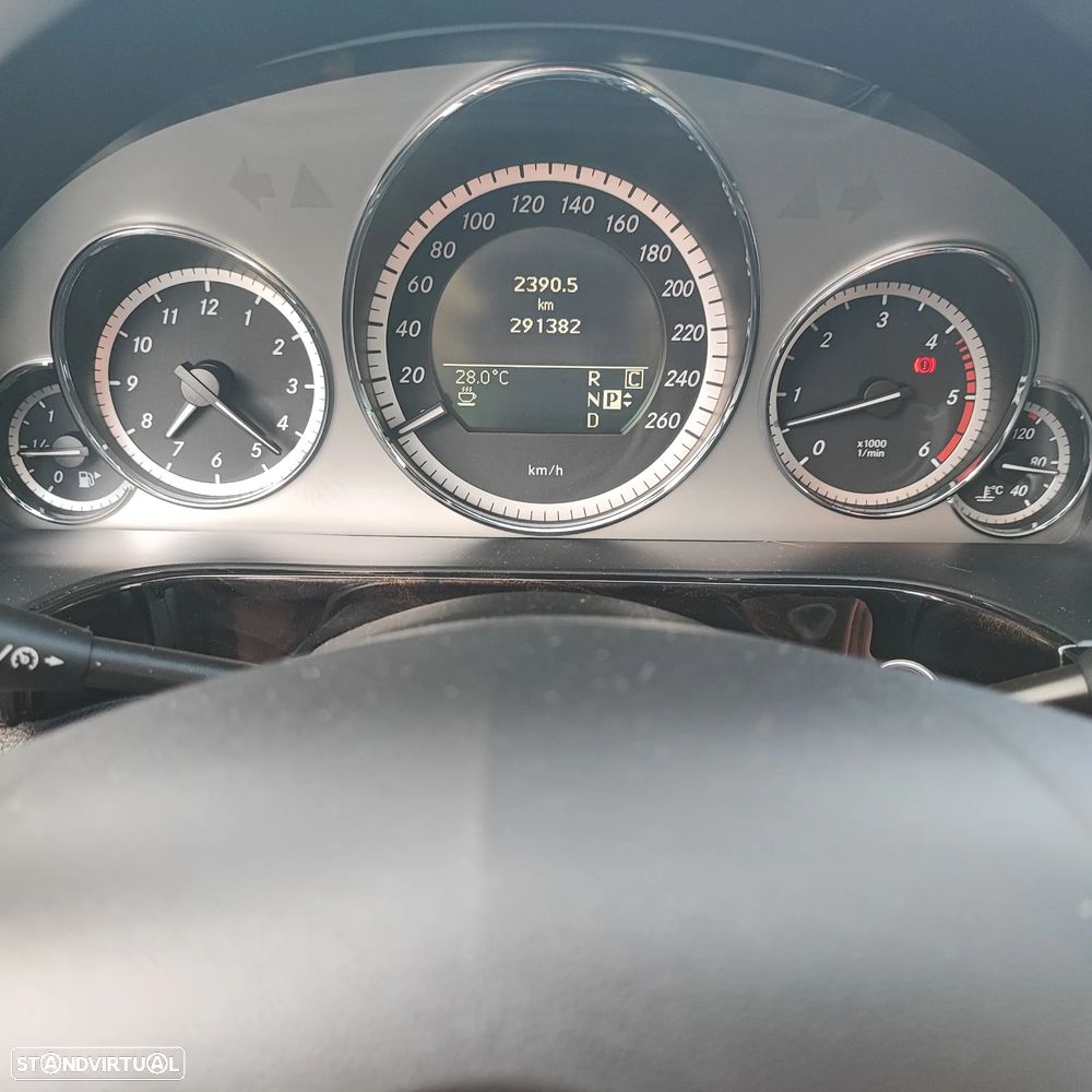 Mercedes-Benz E 350 CDi Avantgarde BlueEfficiency - 19
