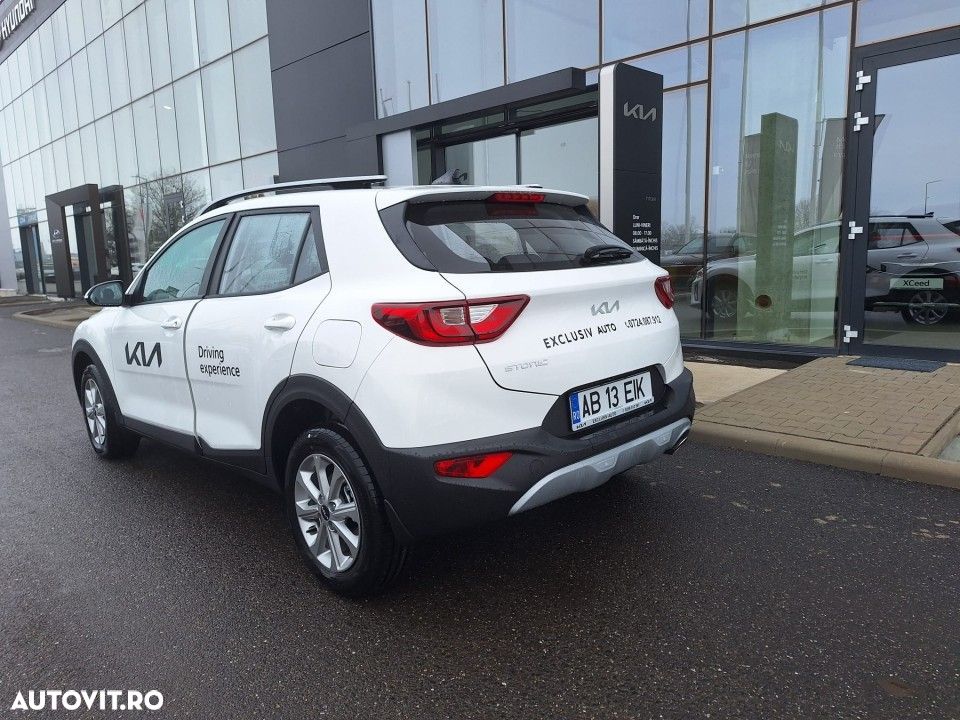 Kia Stonic - 3