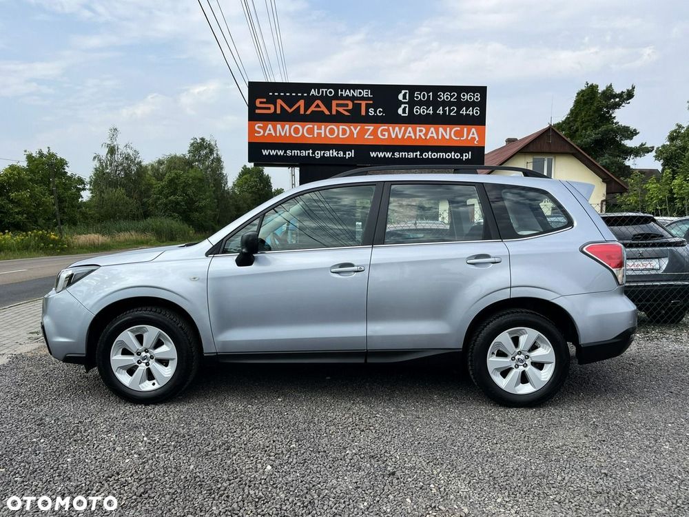 Subaru Forester 2.0 i Active - 17
