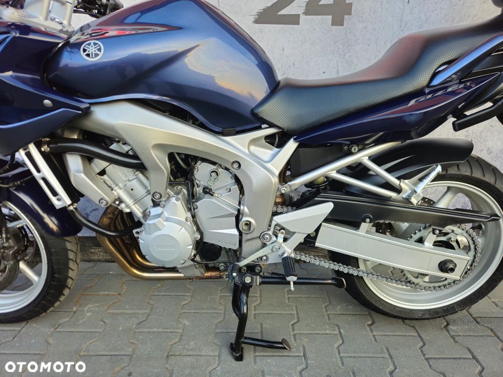 Yamaha FZ6 - 14