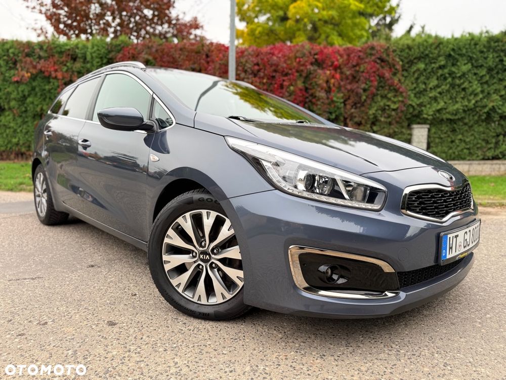 Kia Ceed 1.6 GDI ISG Dream-Team Edition