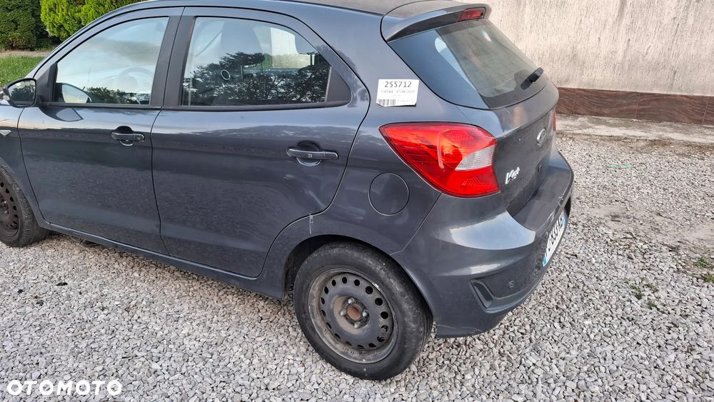 Ford KA 1.2 Trend - 4