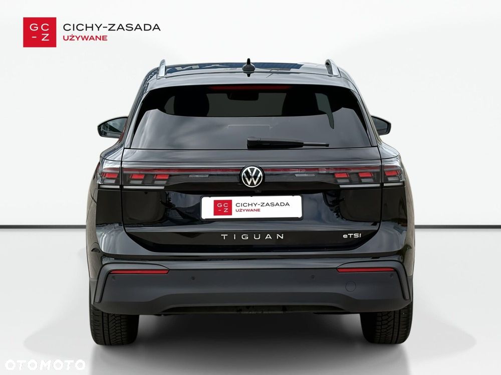 Volkswagen Tiguan - 5
