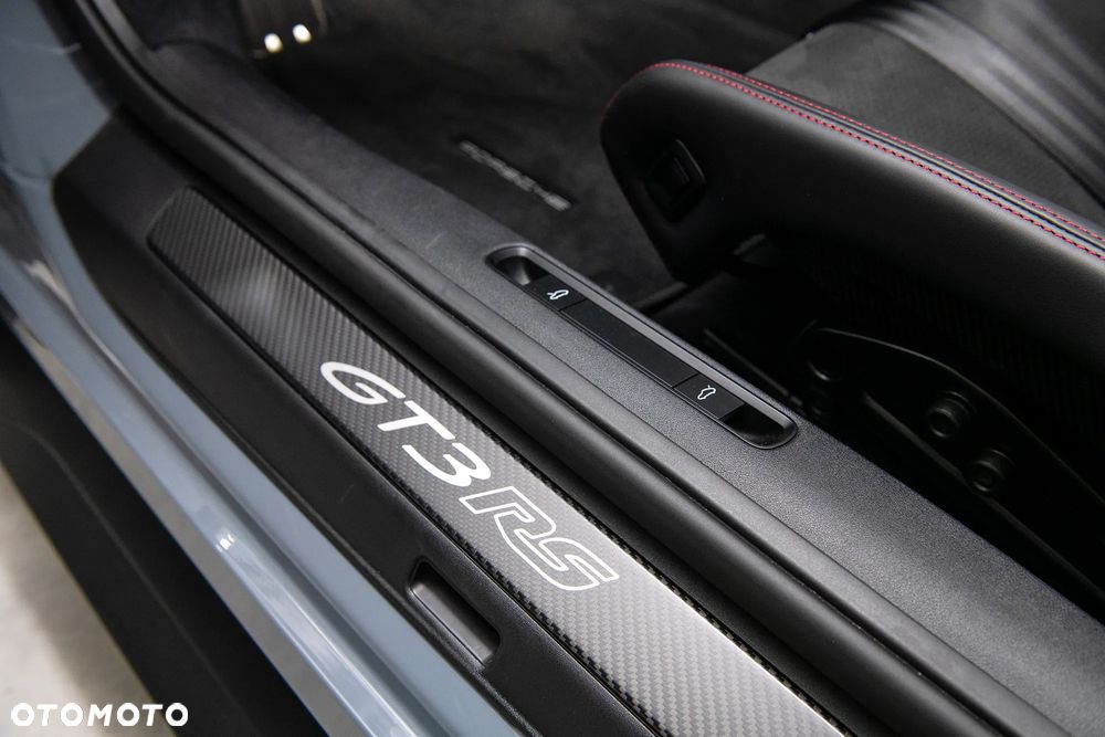Porsche 911 GT3 RS - 31