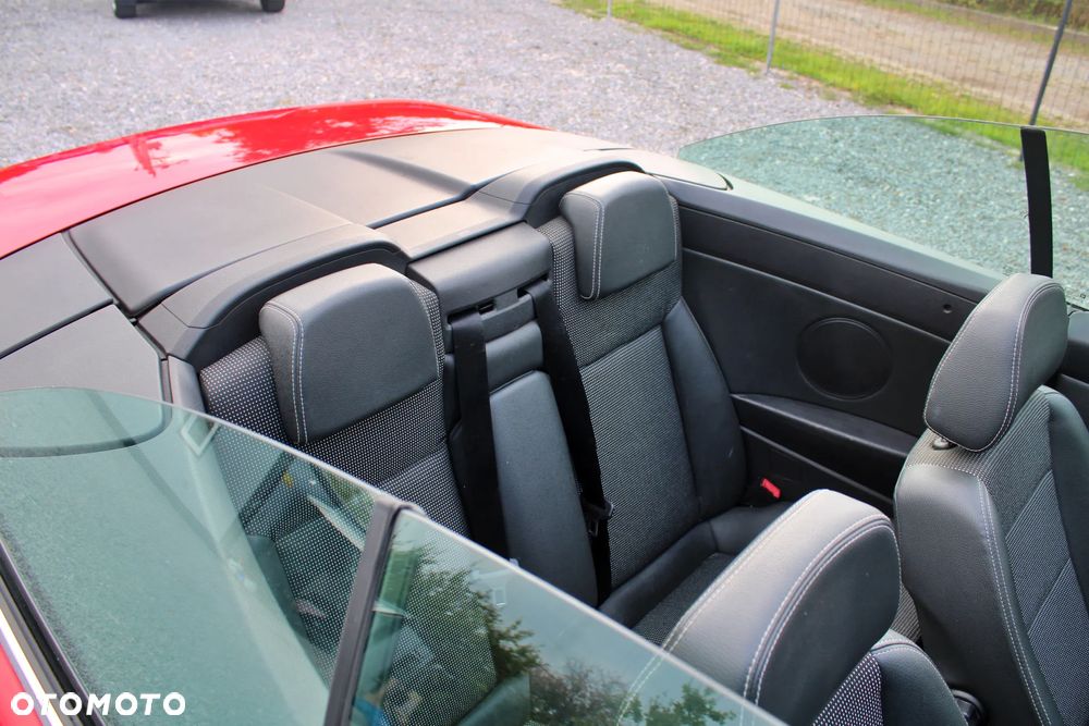 Opel Astra Twin Top 1.8 Edition - 27