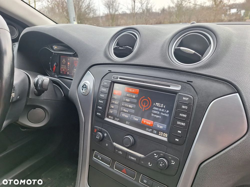 Ford Mondeo 2.0 TDCi Titanium - 12