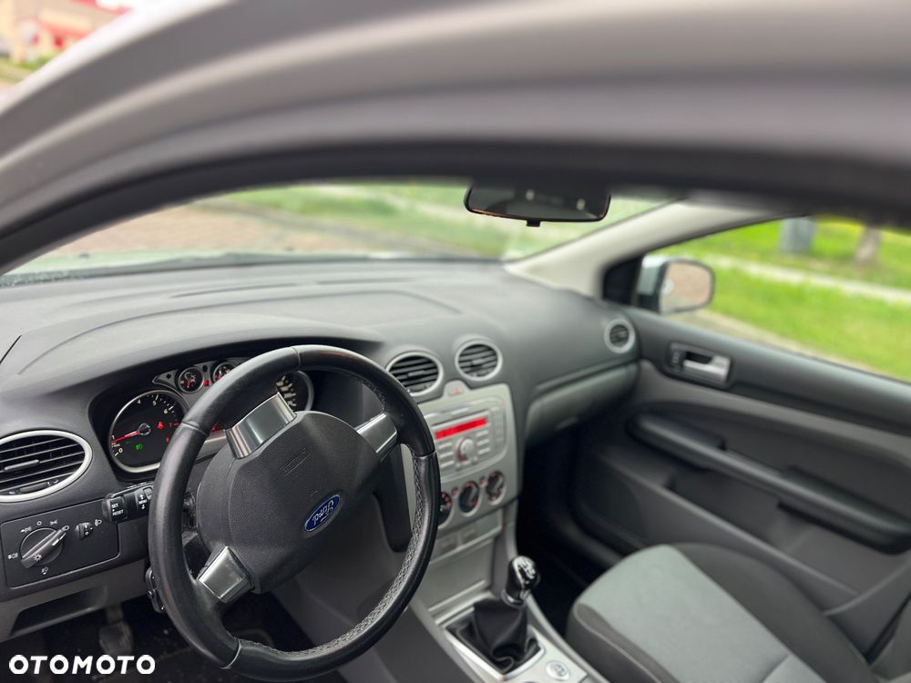 Ford Focus - 16