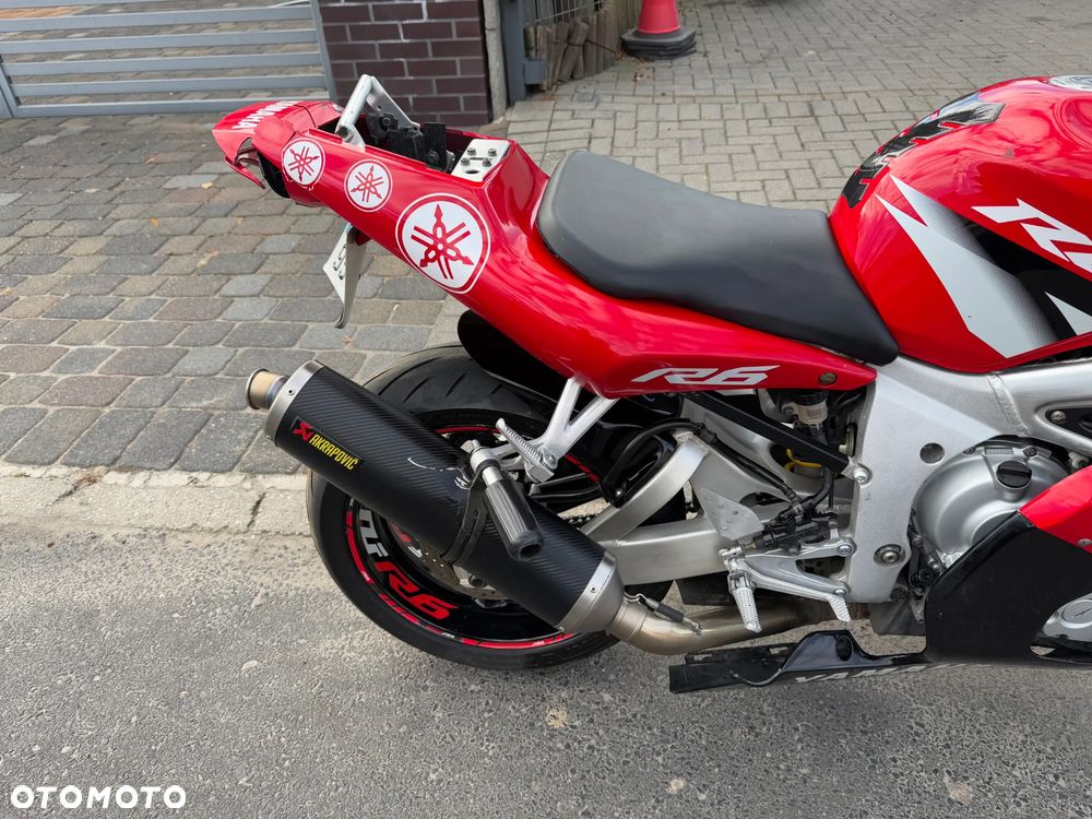 Yamaha R6 - 20