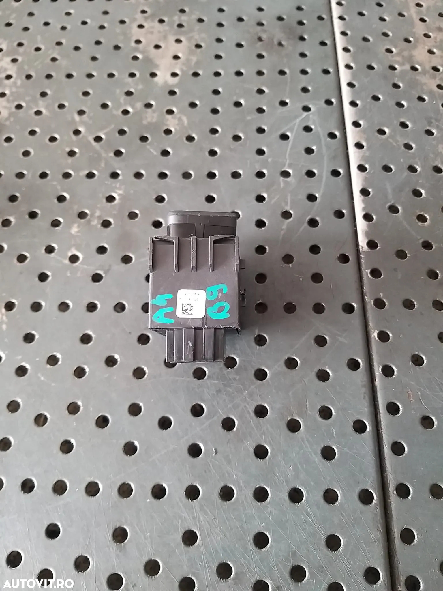 Buton frana de mana audi a4 b9 8w 4m1927225a - 2
