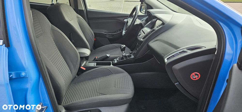 Ford Focus 2.0 TDCi Titanium ASS - 11