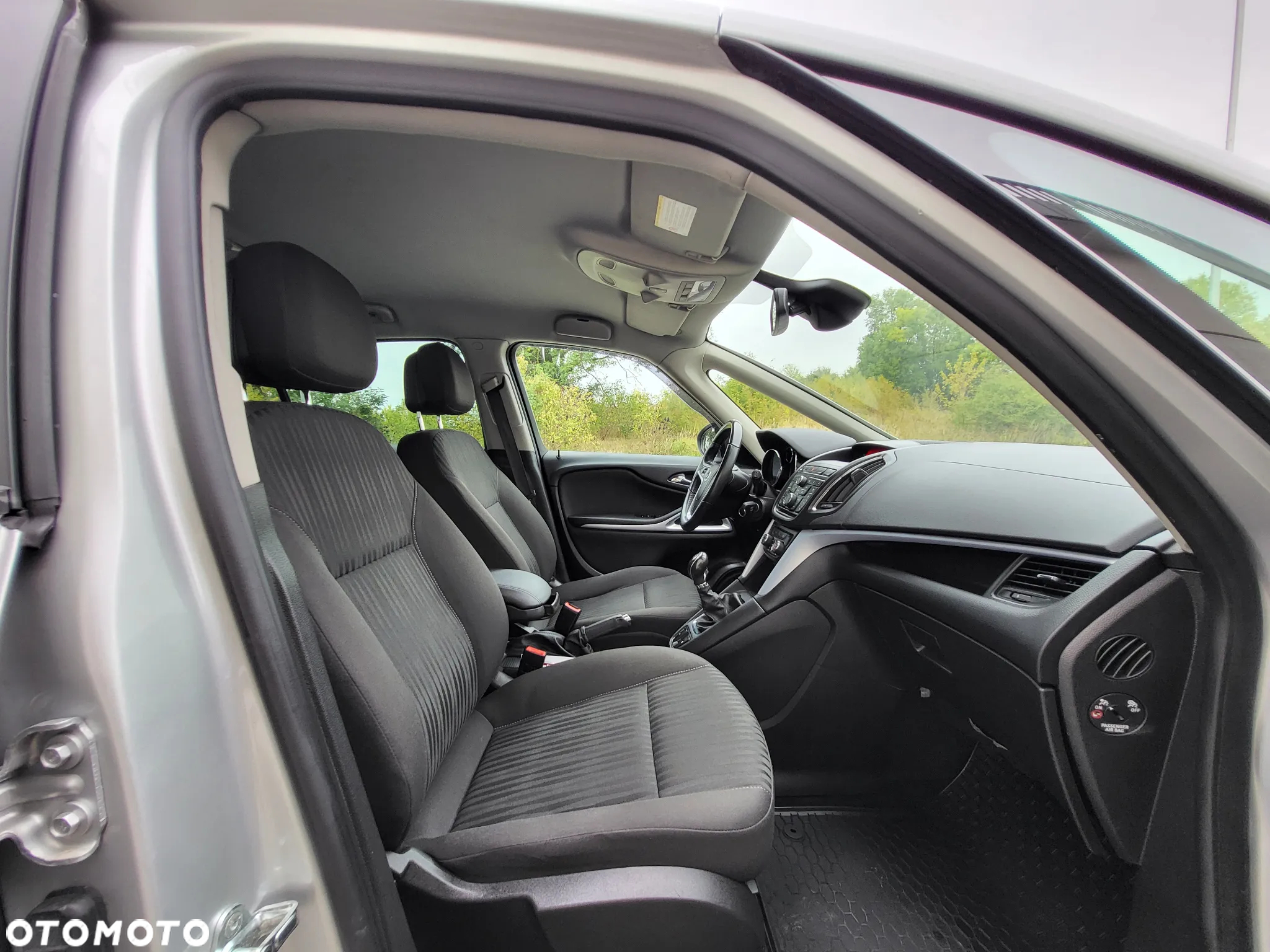 Opel Zafira - 17