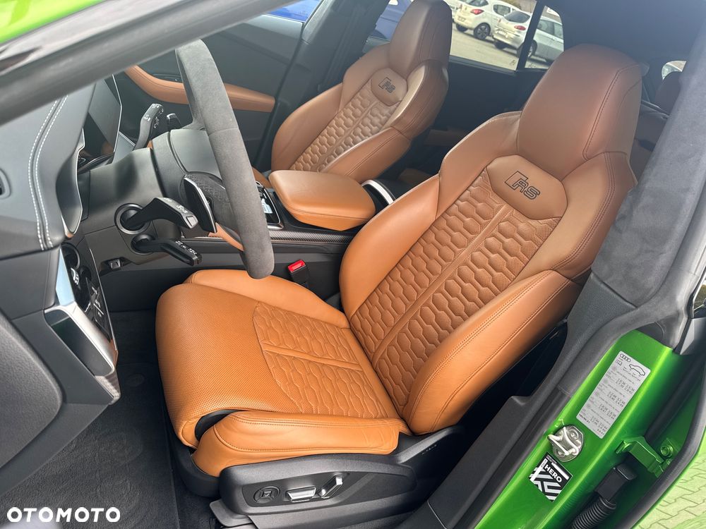 Audi RS Q8 - 21